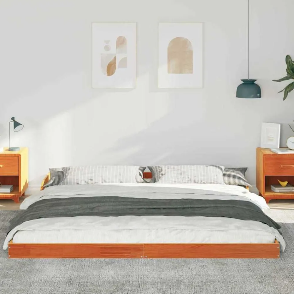 Bedframe 200 x 200 cm Massief grenenhout>vidaXL Outlet