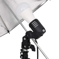 Fotostudioset met verlichtingsset, achtergrond en reflector><noscript><img width=