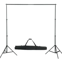 Fotostudioset met lampen, paraplu's, achtergrond en reflector><noscript><img width=